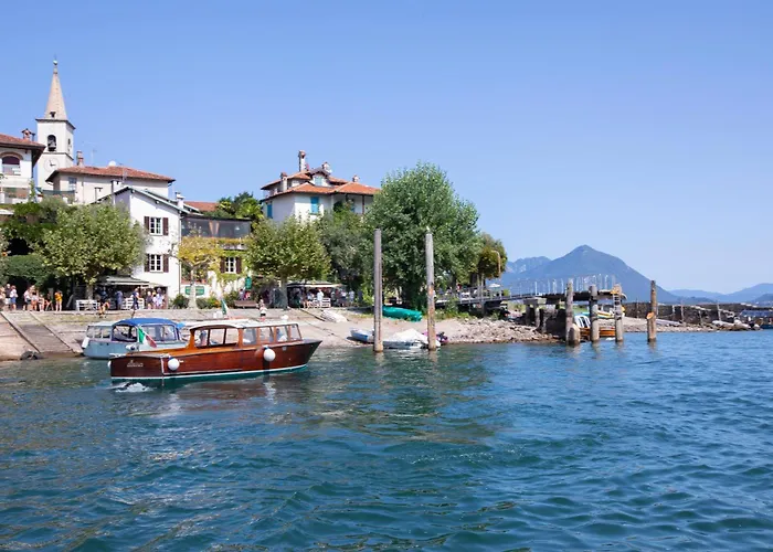 Isola Bella View - Happy *